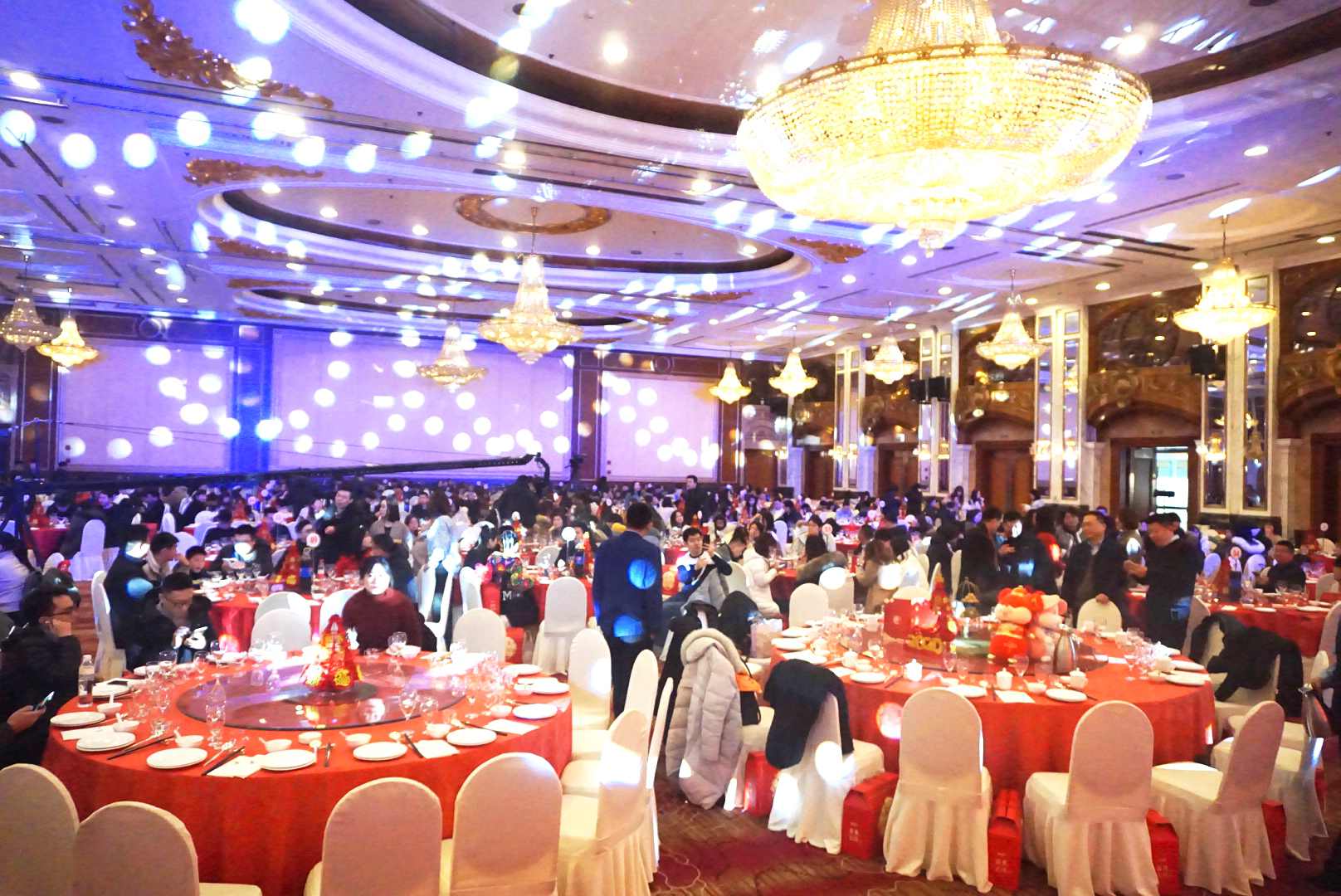 “聚焦高潛  鼠你最棒”——2020首屏集團新春年會圓滿落幕